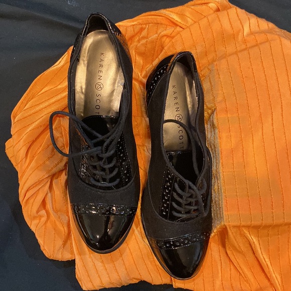 Karen Scott Black 8M Stylish ankle boots - Picture 2 of 4